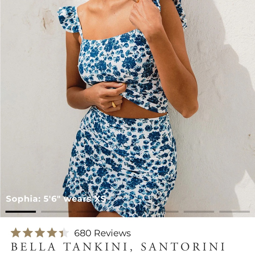Albion Fit Floral Blue and White Two-Piece Set